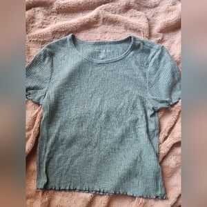 American Eagle tee